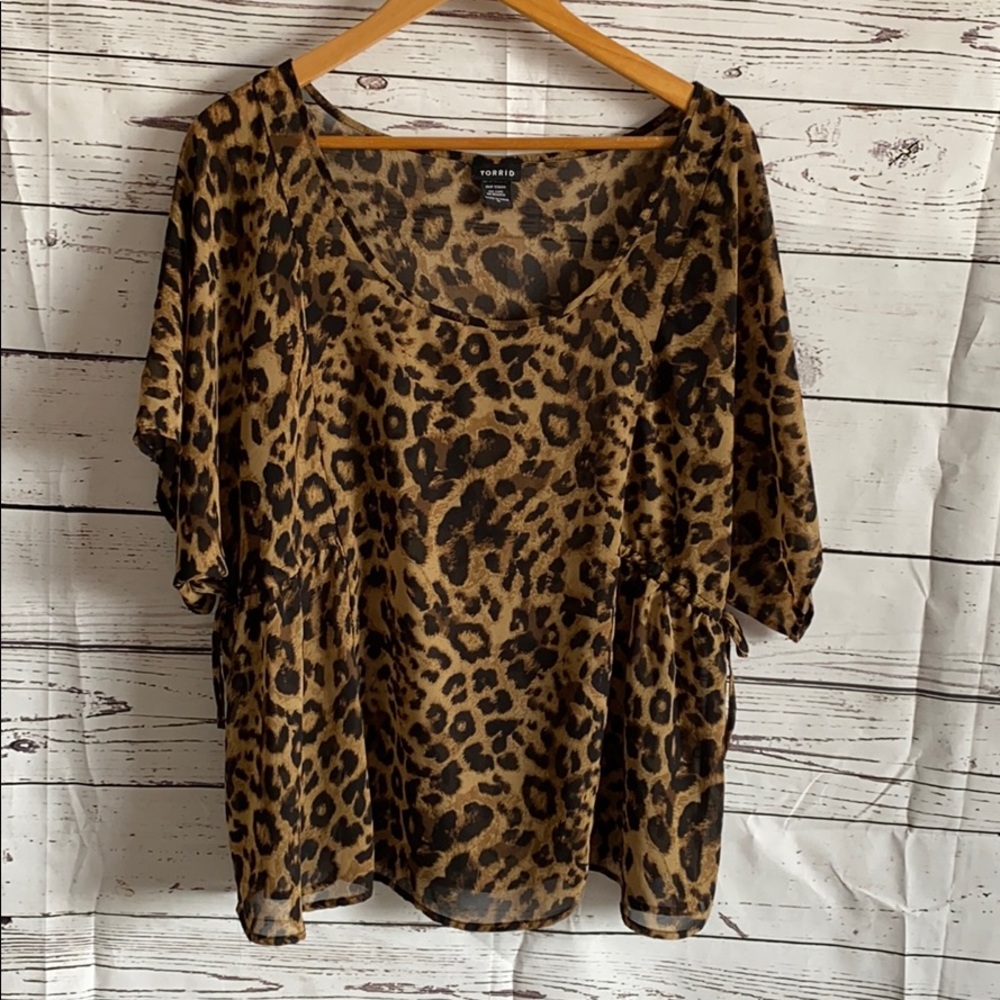 Torrid Leopard Blouse Size 0